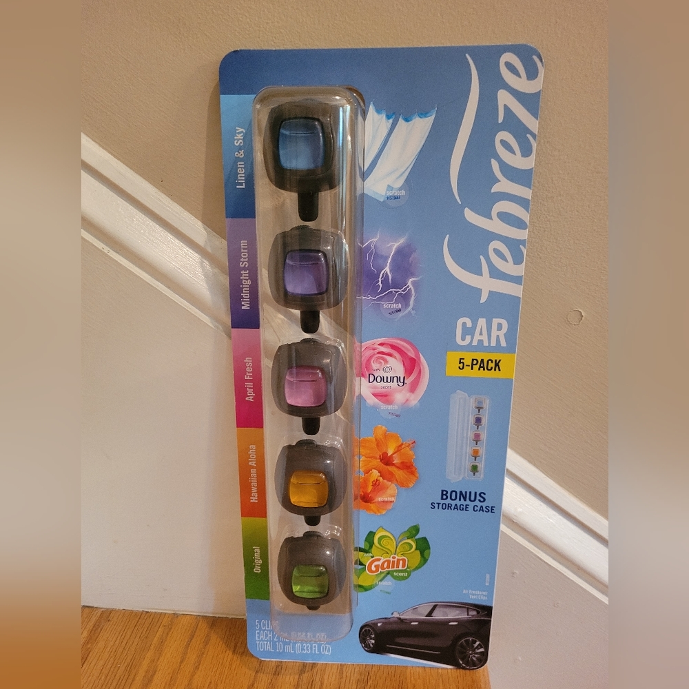 NEW Febreeze 5 Pack Car Air Vent Clips with Storage Case
